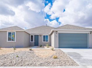 561 Country Hollow Dr, Fernley, NV 89408