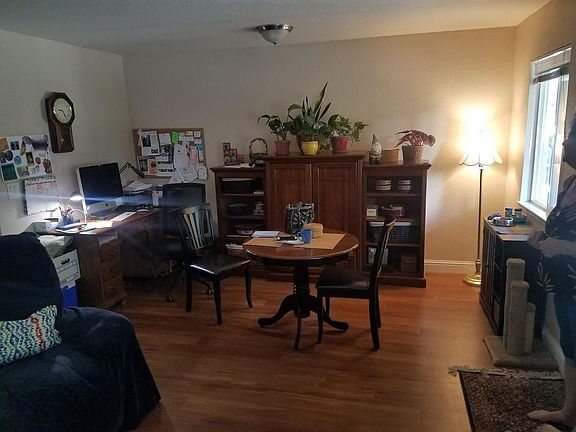 5th image of 436 Linden Ave APT C