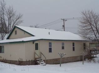 430 Baraga Ave, Lanse, MI 49946