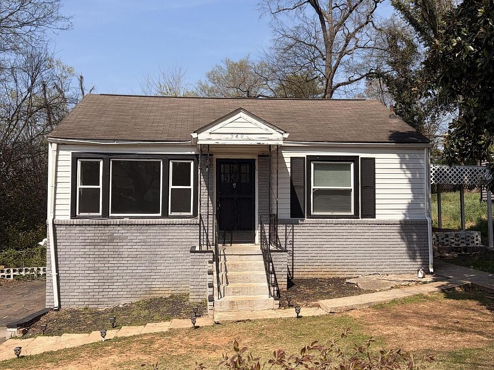1st image of 3407 Skyline Dr