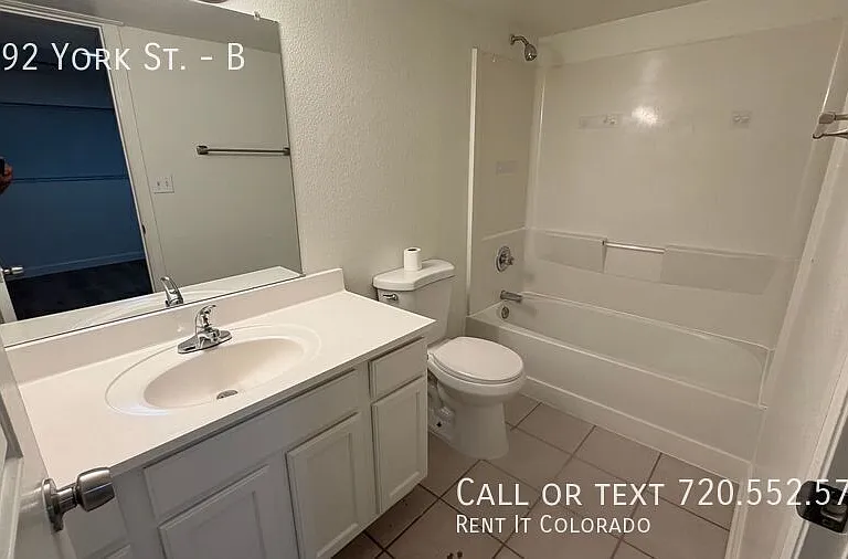 4692 York St #B — Photo 10