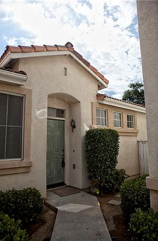 1st image of 8357 Gold Coast Dr Unit 6
