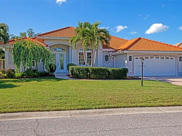 4432 Golden Lake Dr, Sarasota, FL 34233