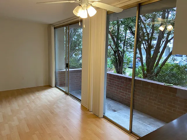 Photo 2 of 5 - 11920 Mayfield Ave #8 - Los Angeles, CA Building Photo - 11920 Mayfield Ave #8