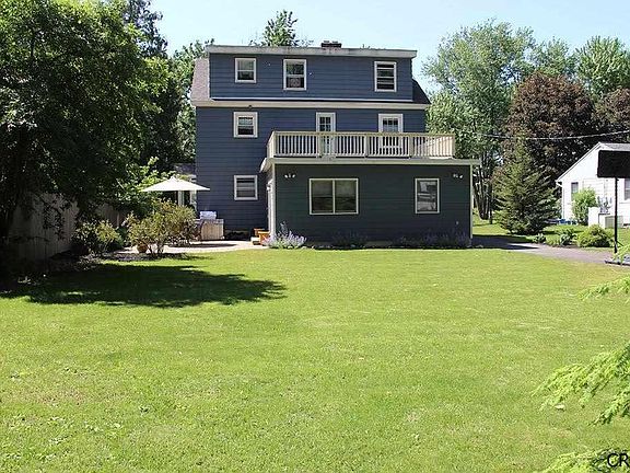 5th image of 19 Elmwood St