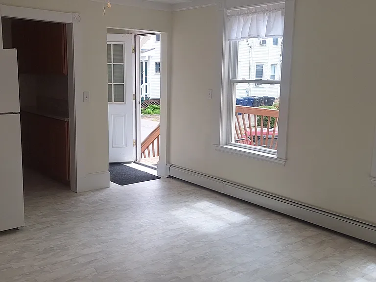 417 Main St #1 — Photo 6