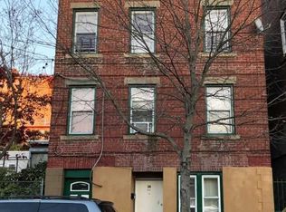101 Ferris Ave, White Plains, NY 10603