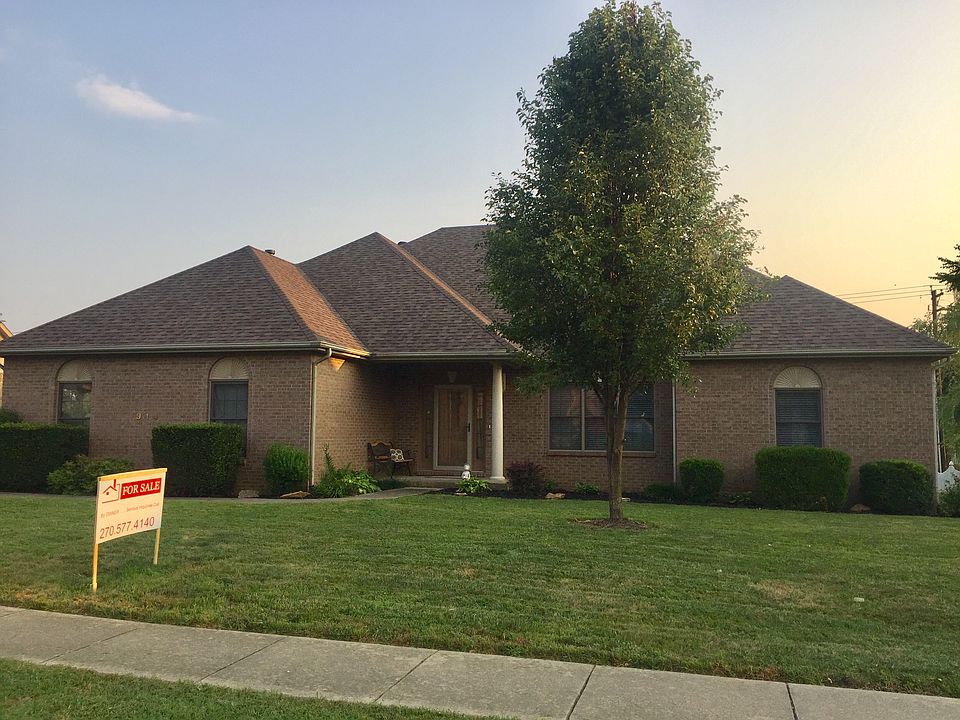 2,363 sq ft in .33 acre lot