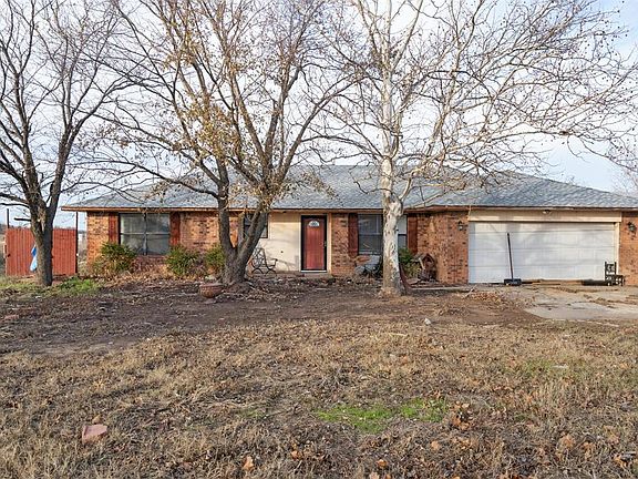 3rd image of 35079 E 115th Rd