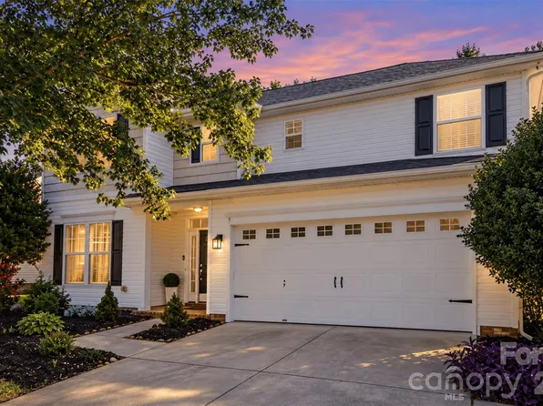 15011 Bridle Trace Ln, Pineville, NC 28134