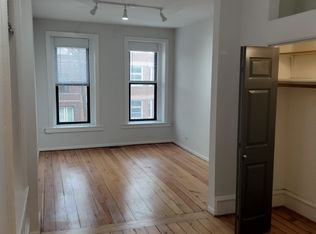 859 N Wolcott Ave APT 2R, Chicago, IL 60622