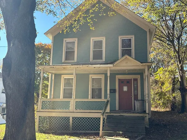 85 West St, Whitehall, NY 12887