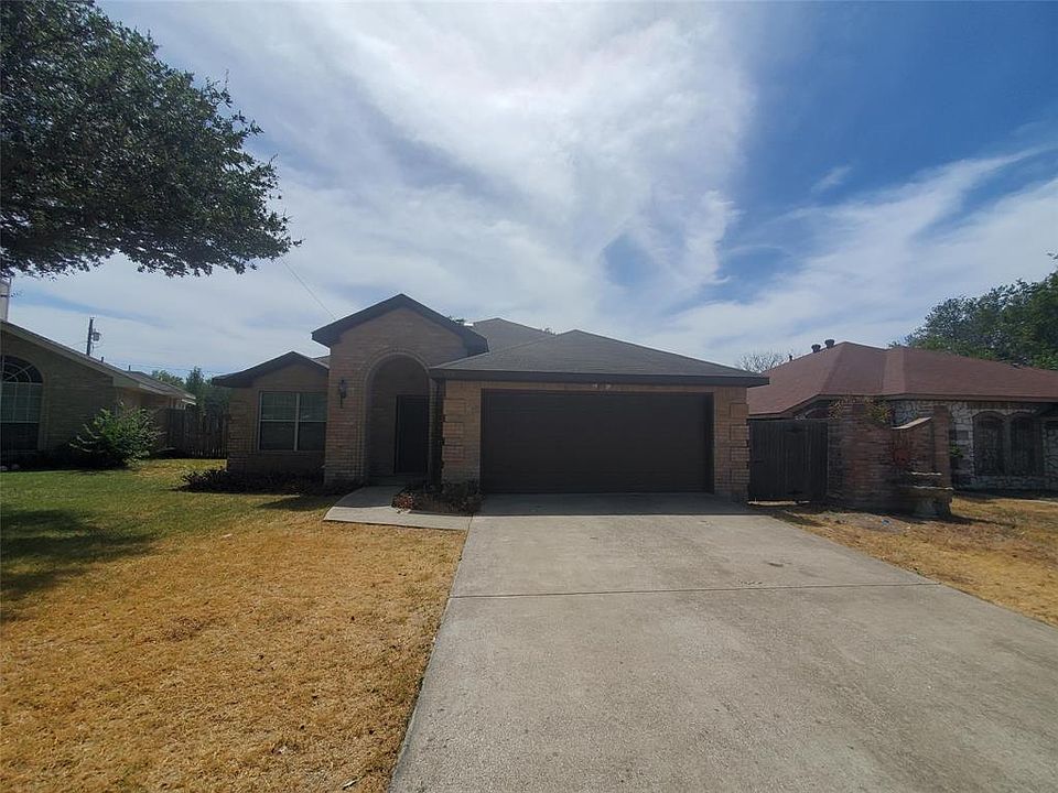 1st image of 591 Honeysuckle Ln