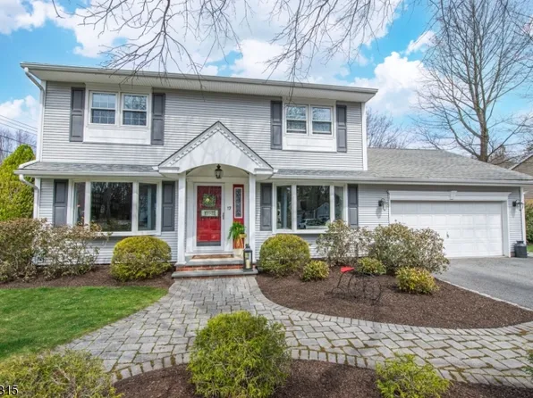 17 Pleasant Ln, Rockaway Twp., NJ 07435