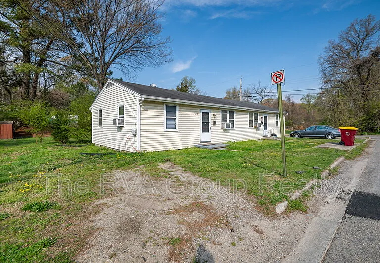 1528 Lincoln St — Photo 3