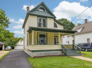 515 Oak Ave, Aurora, IL 60506