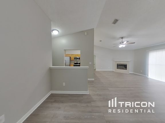 3rd image of 1226 Summer Springs Dr