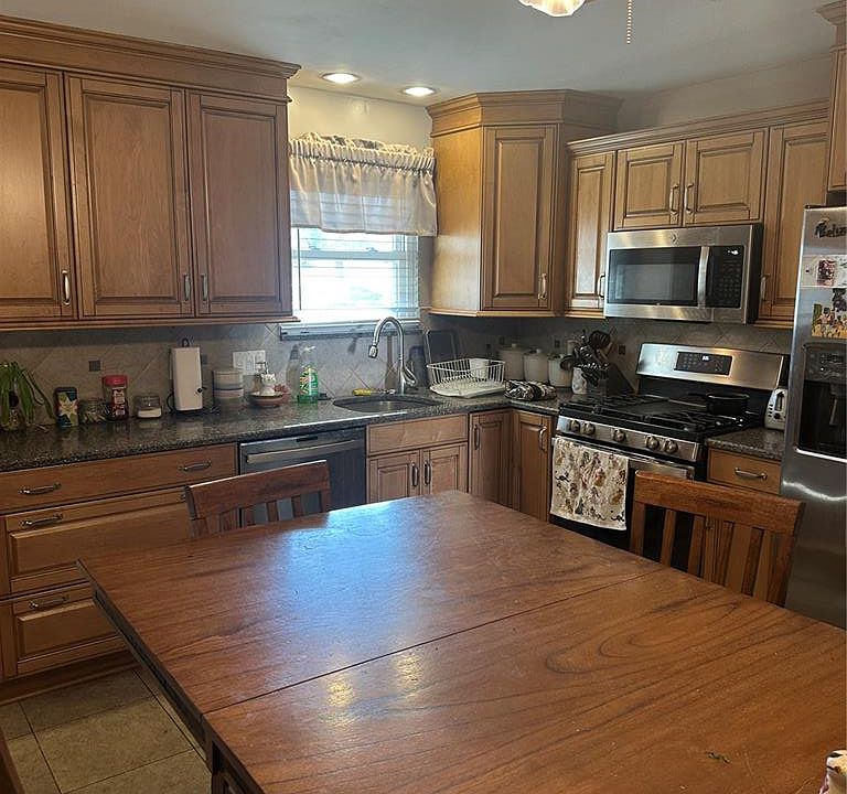 2nd image of 641 Watkins Glen Dr