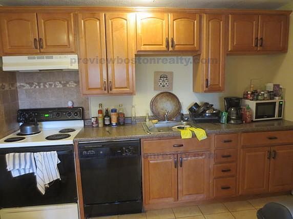 2nd image of 290 Corey Rd #B44