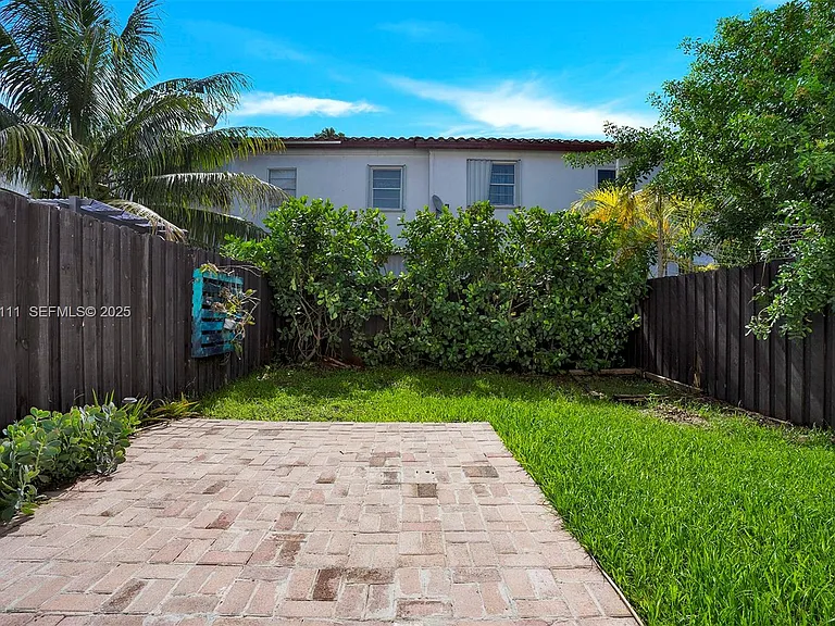 20985 SW 84th Ave — Photo 34