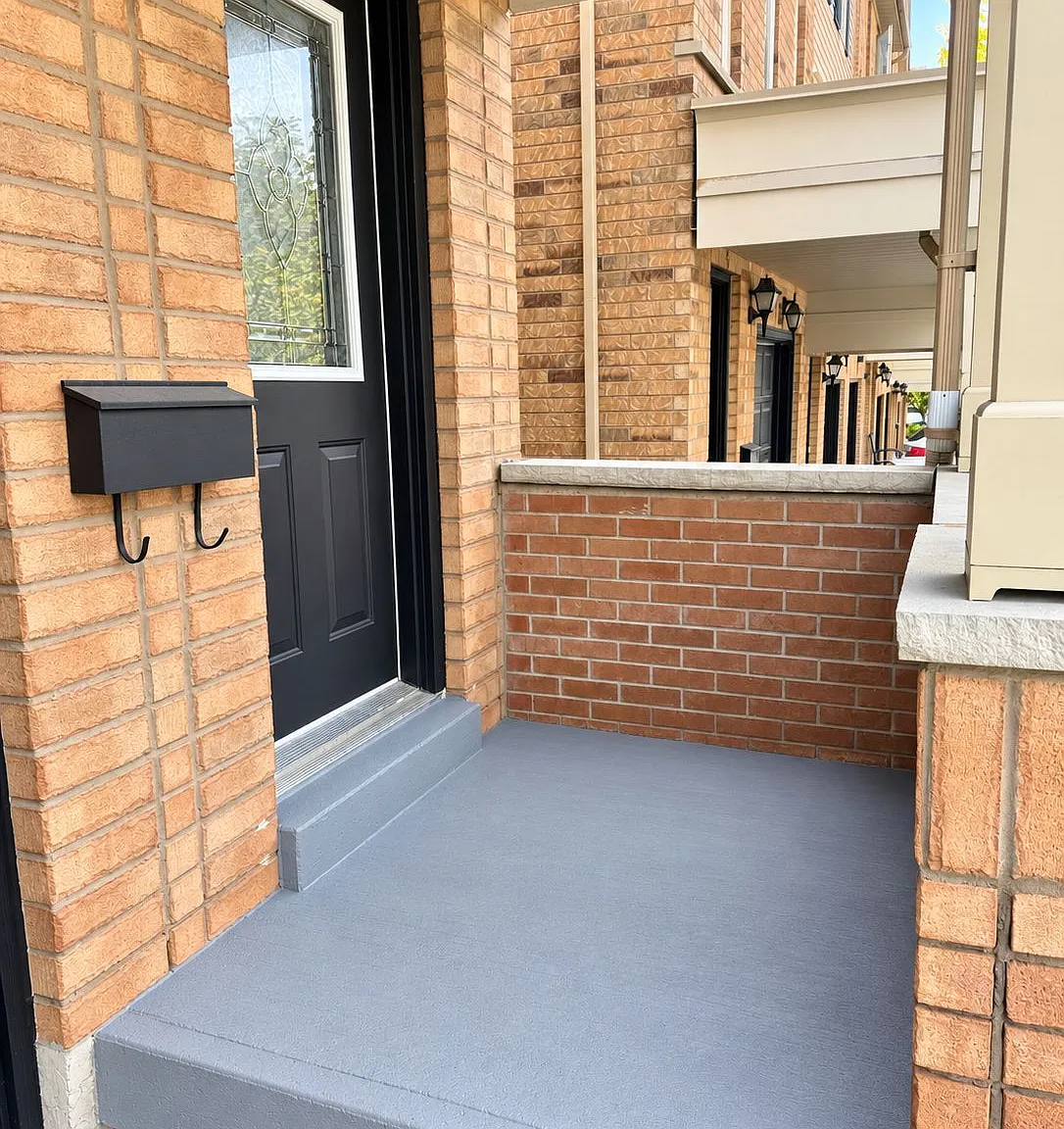 3 bed, $3,000 — Photo 2