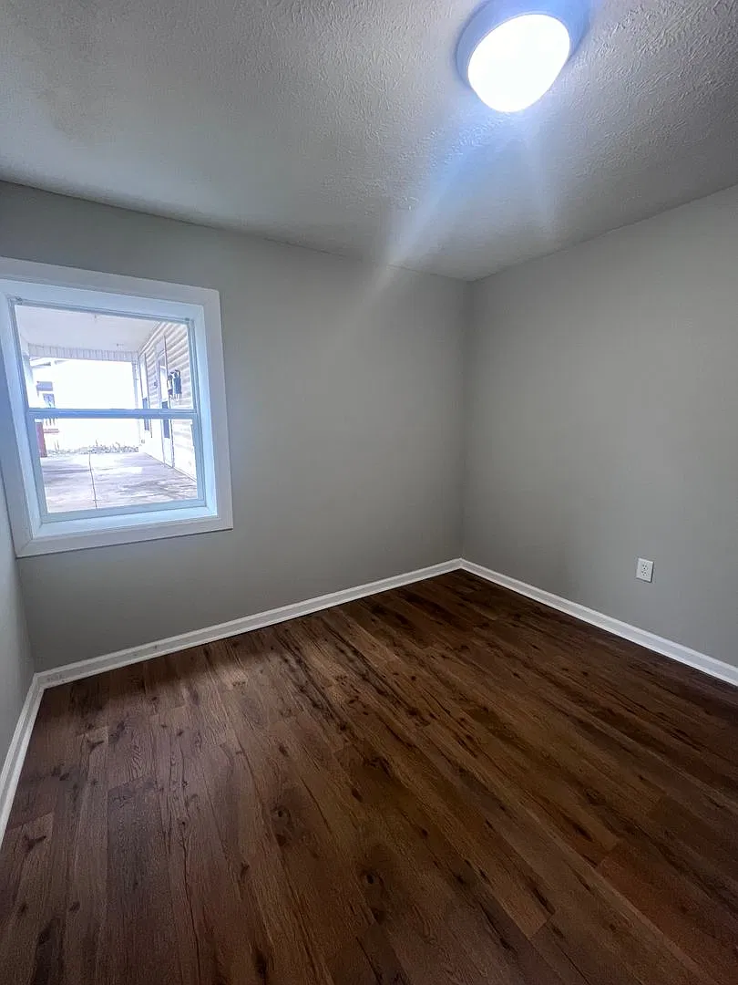 A-D 1372 Indianola Street — Photo 3