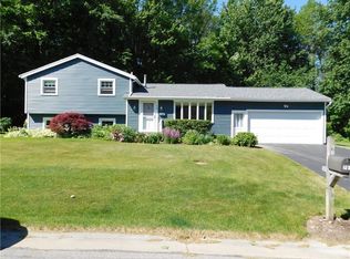 781 Tinker Tavern Rd, Webster, NY 14580