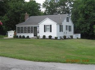 1176 E Calla Rd, Springfield, OH 44514