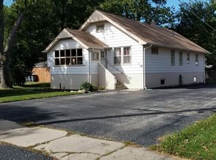 48 W School St, Villa Park, IL