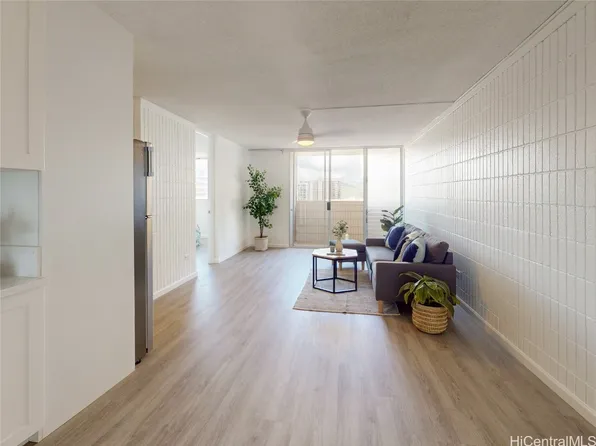 3215 Ala Ilima St APT B911, Honolulu, HI 96818