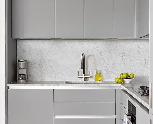5th image of 547 W 47th St Unit Penthouse 7
