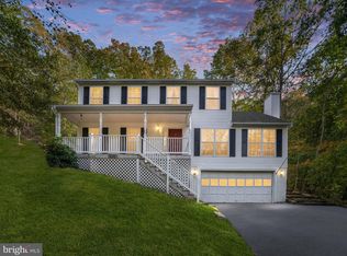 2452 Harpoon Dr, Stafford, VA 22554