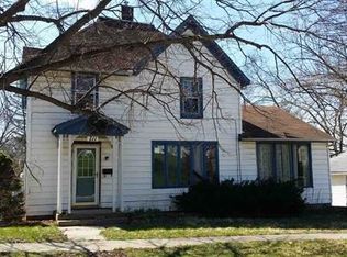 711 Franklin St, Oregon, IL 61061