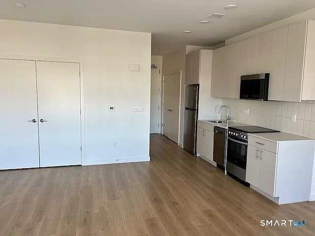 42 John St #709 — Photo 21