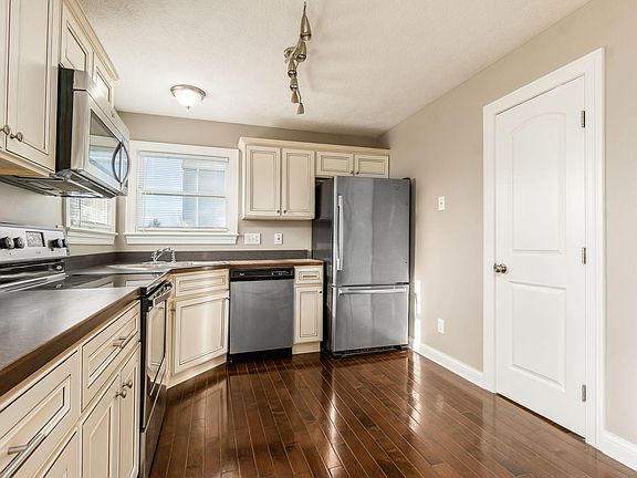5th image of 1081 Mill Park Dr
