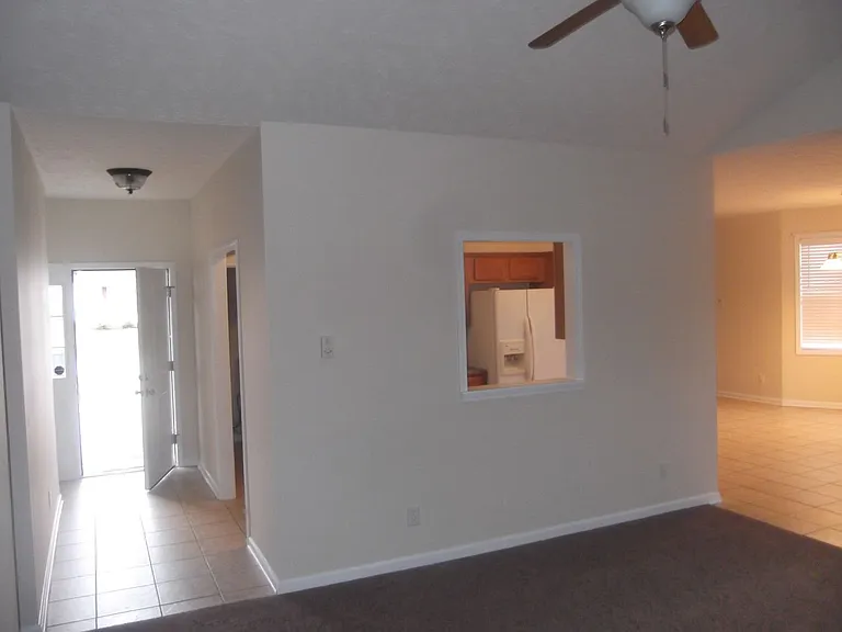 1250 Mingary Ave — Photo 8
