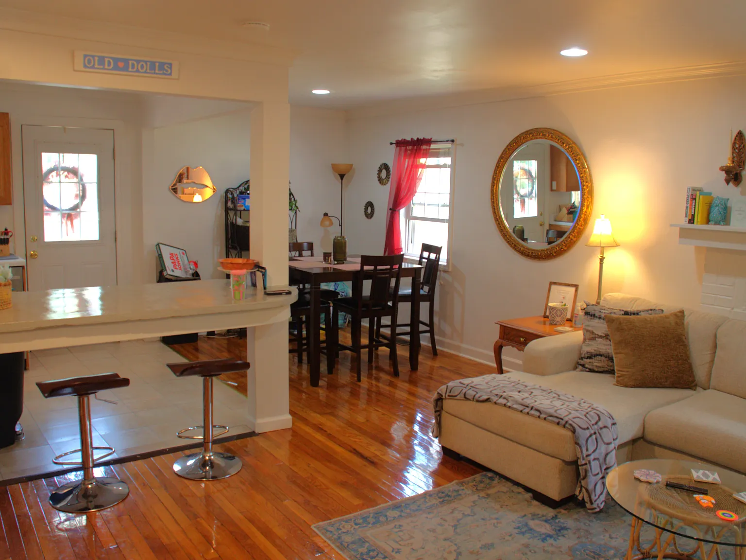 1439 Windsor Pkwy NE — Photo 3