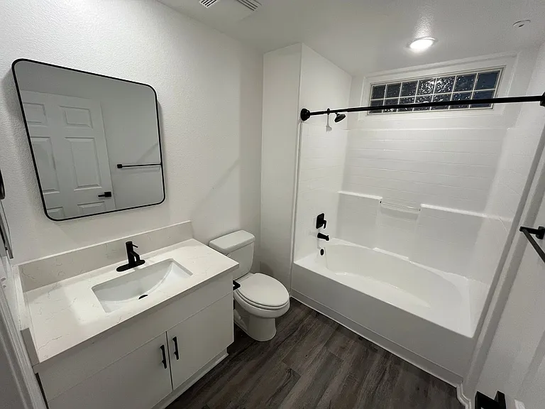 2820 Sawtelle Blvd — Photo 59