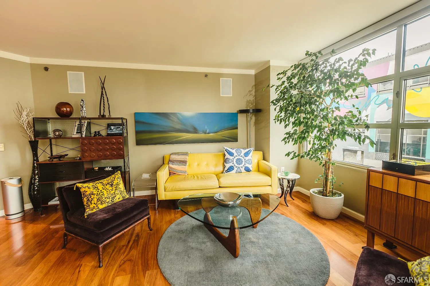 2 bed, 2.0 bath, $7,000 — Photo 2