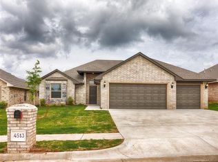 4513 Adobe Ct, Yukon, OK 73099