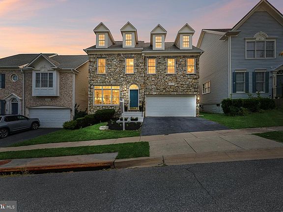 2nd image of 13221 Catawba Manor Way