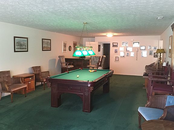 4th image of 837 Holly Oak Ln