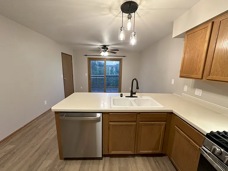 2046 Cliff Alex Ct S #4 — Photo 13