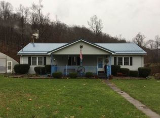 5777 S Preston Hwy, Tunnelton, WV 26444