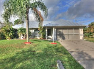 9632 Honeysuckle Dr, Micco, FL 32976