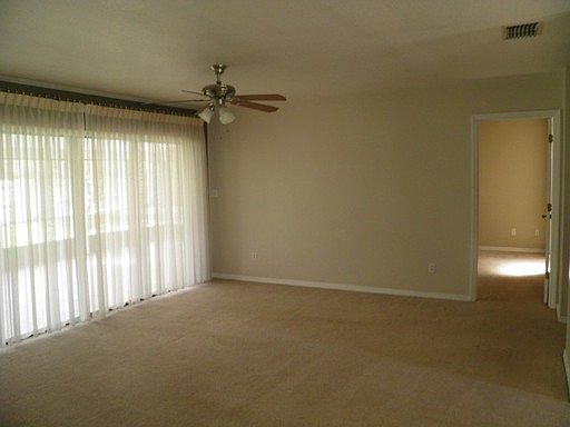 3rd image of 1729 Harbor Blvd