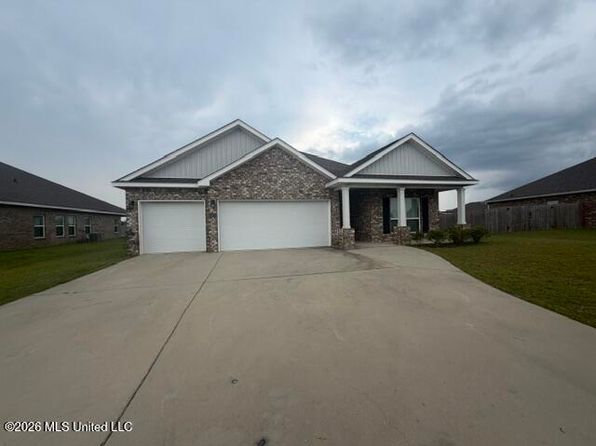 15273 Woodmanse Way