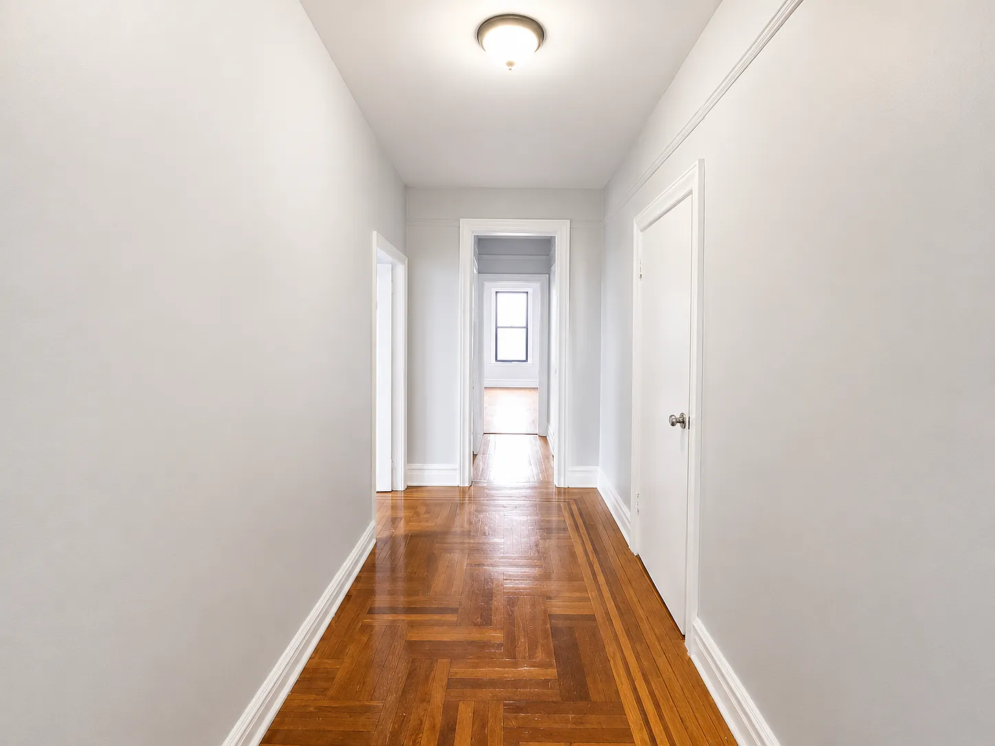 2 bed, 650 sqft, $1,575 — Photo 3