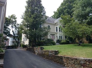 27 Sedgwick St, Jamaica Plain, MA 02130
