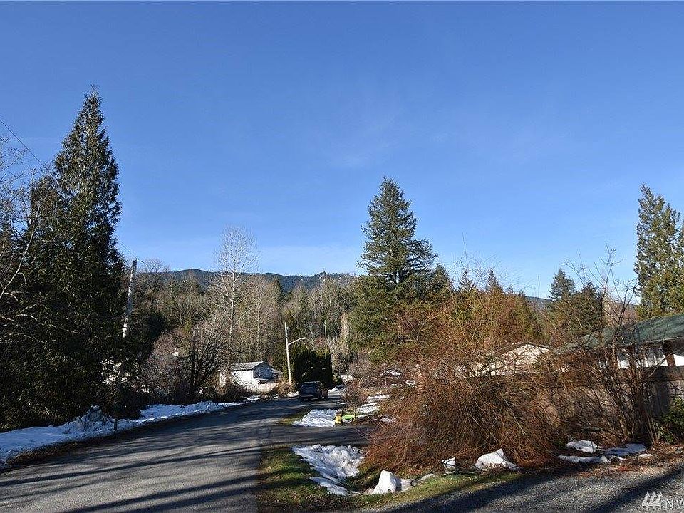 2nd image of 43801 SE 150th St